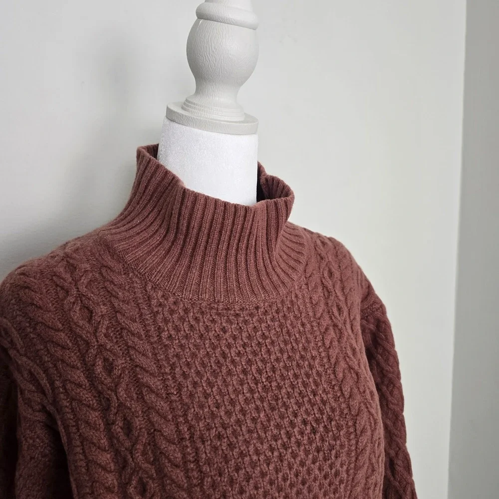 United Arrows Womens Cable Knit Hamilton 100% Lambswool Sweater Sz M Old Money